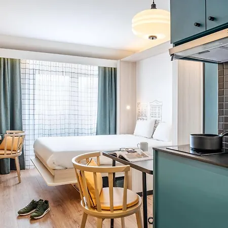 Adagio Access Lägenhetshotell 3*