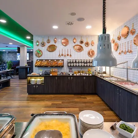 Adagio Access Aparthotel Kiel